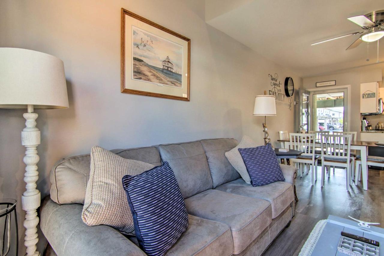 Airy Ocean City Condo On Canal Front With Deck! Exteriör bild